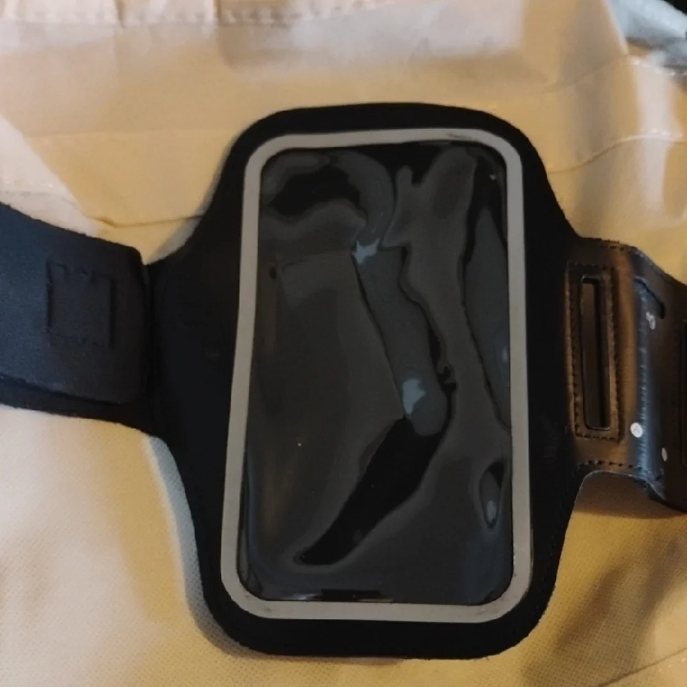 Black and Gray Phone Armband Case